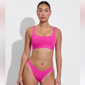 Left On Friday Double Scoop Top in Hot (Pink) NWT